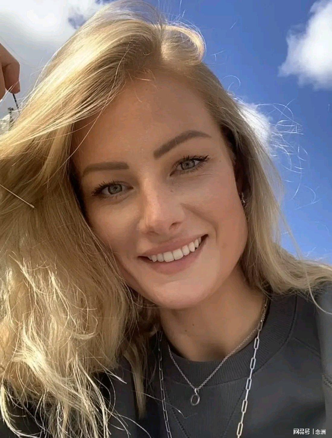 半岛体育-跳伞选手4572米高空跳下!故意不开降落伞坠地身亡,自杀原因曝光