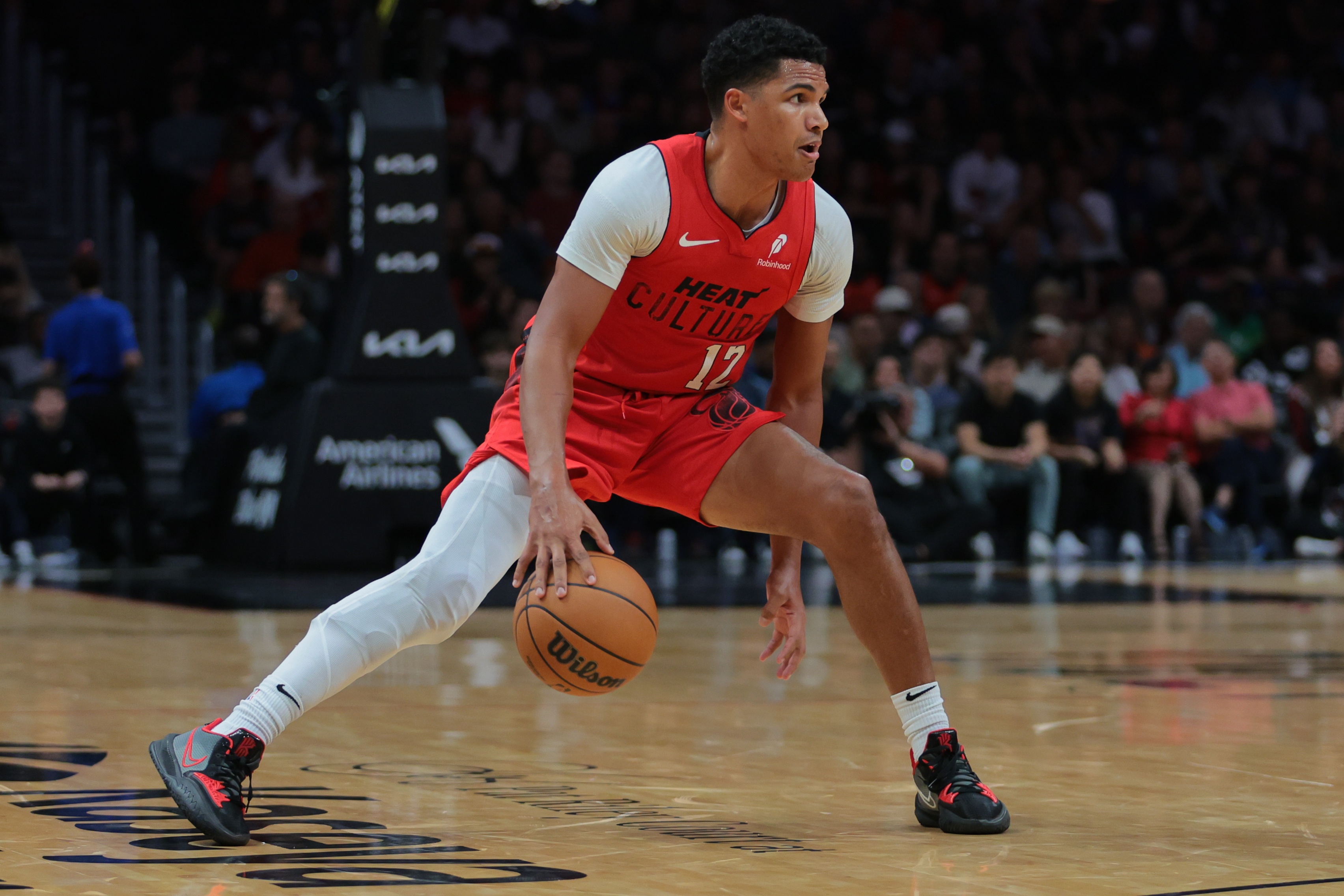 名记:德鲁-史密斯预计会在热火扮演重要角色 担任球队的2号控卫