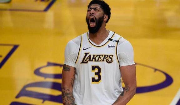 半岛体育-浓眉续约创历史最高均薪！湖人传奇五号位在此传承